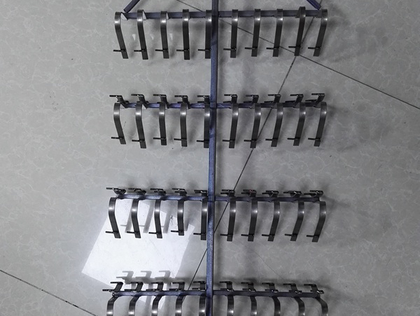鈦掛具 http://www.girl2049.cn/uploads/20220928/8e7ef0b41abecfad5b875b041520901e.jpg